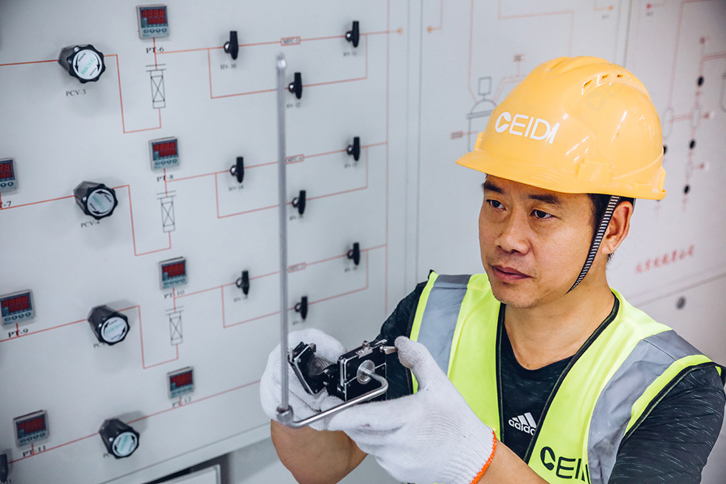 實(shí)驗(yàn)室電氣工程：KYN28高壓柜的結(jié)構(gòu)及操作規(guī)范